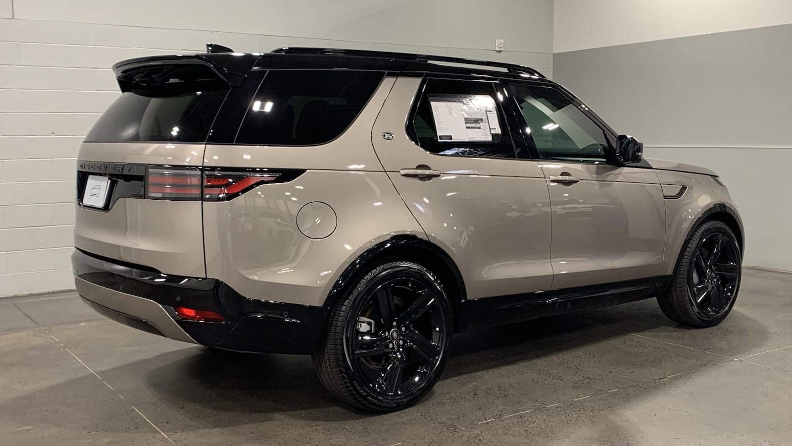 land rover discovery 2025 SALRL2FXXS2505378 image land rover discovery 2025 SALRL2FXXS2505378 image